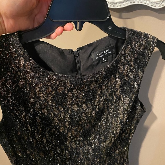 Tahari dress size 2 - Picture 1 of 4